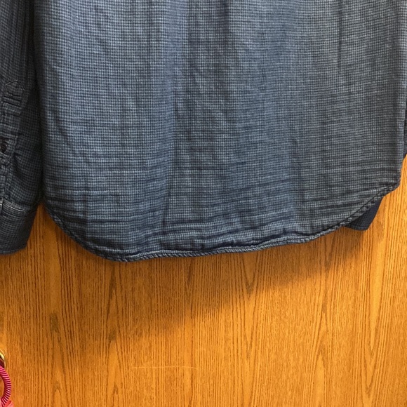 Madewell blue button up - Picture 7 of 7